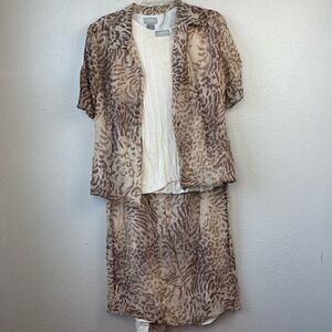 EUC Liz Claiborne Womens 3-Piece Animal Print Outfit